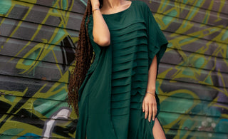 How To Wear a Pleated Dress for Any Occasion