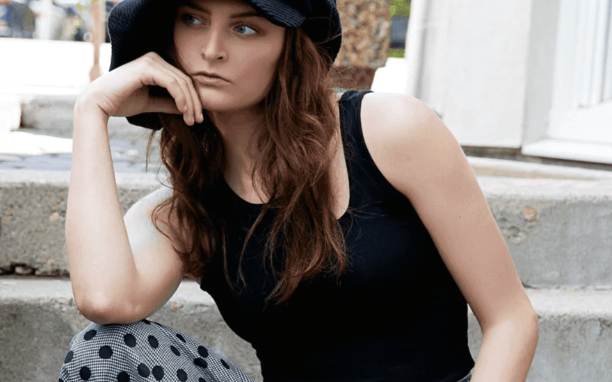 BLACK BLOSSOM HAT