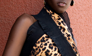 What to Wear with Flare Leggings
