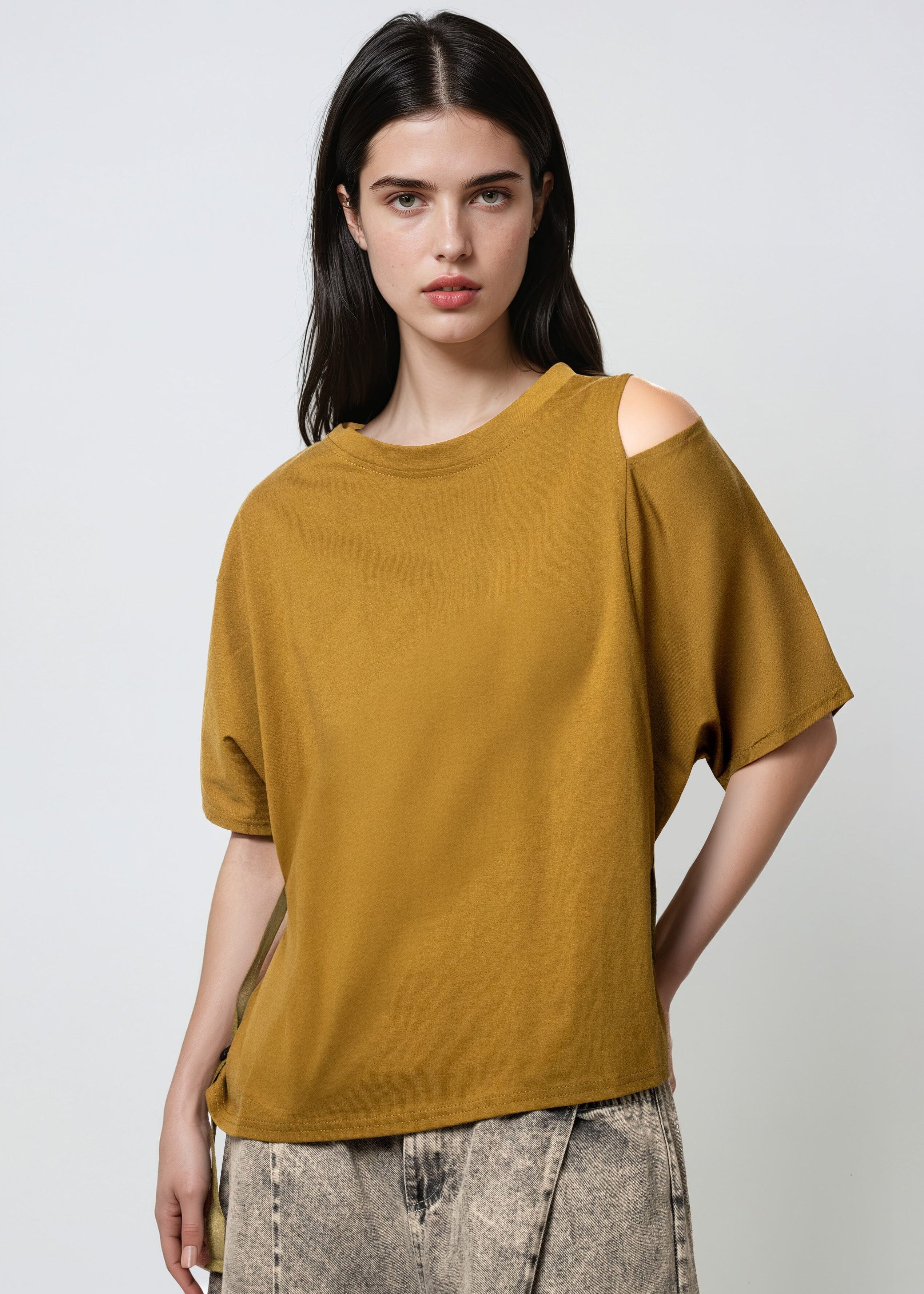 Cold Shoulder Strap Tee | Kate Hewko