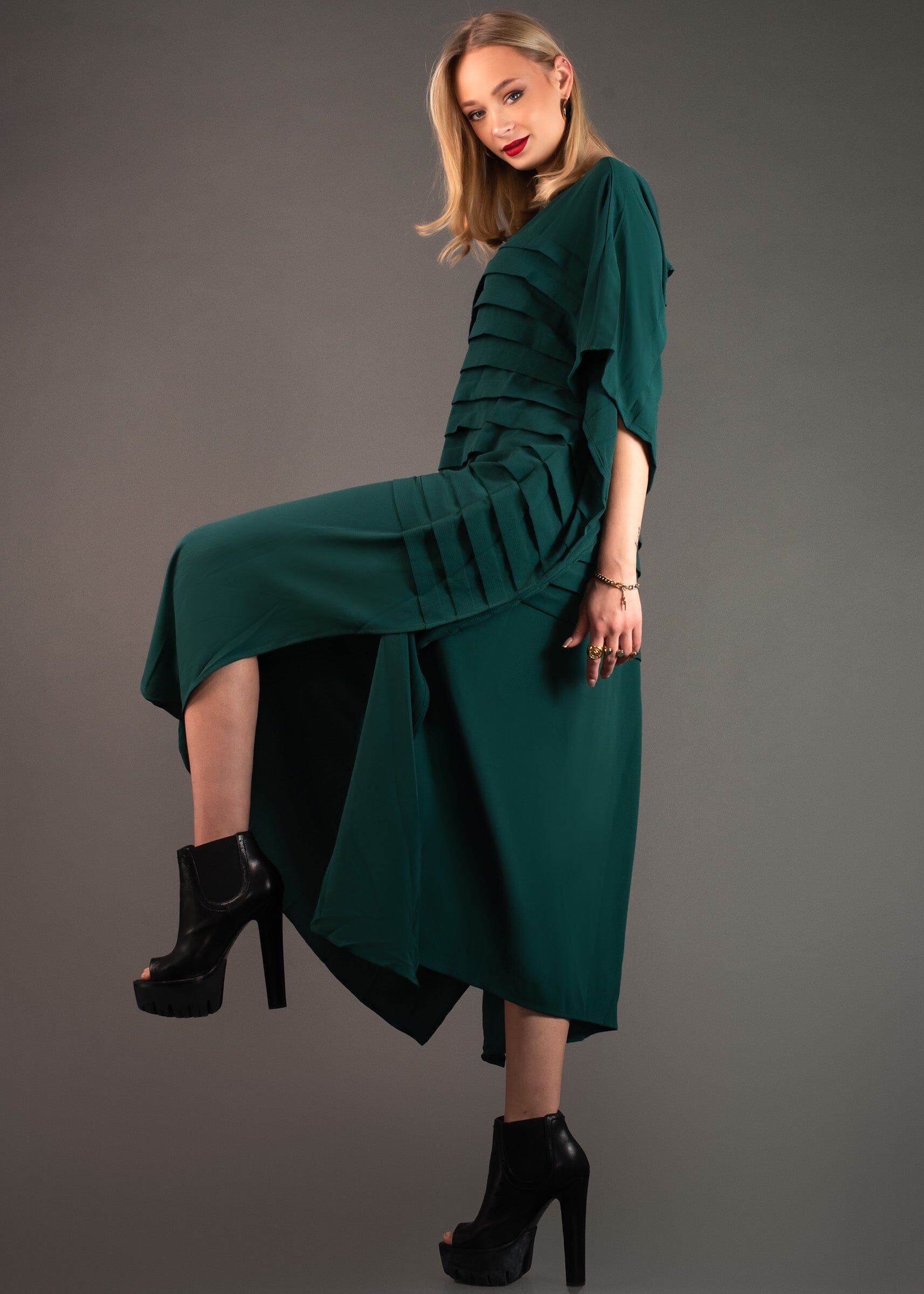 Green Half Pleated Dress Dresses Kate Hewko 